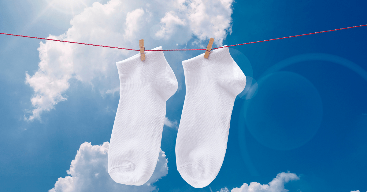 washing sweaty feet socks